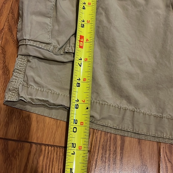 Tommy Hilfiger boys cargo shorts size 16 - Picture 6 of 7